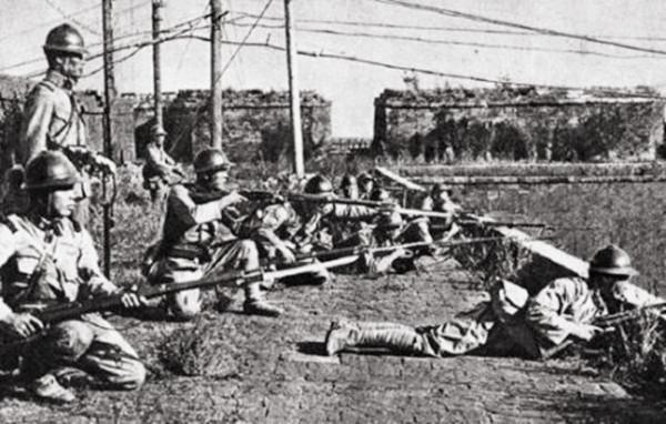 日本甲級戰犯被絞死時不同表演：有人淚流滿面，有人掙扎12分30秒