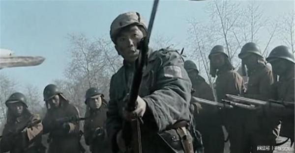 英雄秦鏡：隻身追殺五名鬼子，單挑日軍中隊長，總結出拼刺刀訣竅