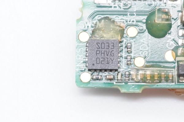 內建光纖模組的CC線長什麼樣?拆解Facebook Oculus VR專用線揭曉 內建光纖模組的CC線長什麼樣?拆解Facebook Oculus VR專用線揭曉