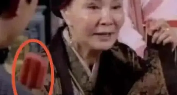 騙了咱多少年的穿幫鏡頭：葫蘆娃我忍了，林黛玉穿AJ把我看呆滯了