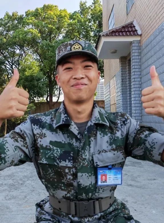 入伍滿月，新兵最新情況來了！（附入伍前後對比照）