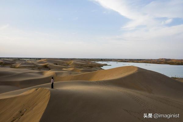 新疆羅布人村寨,塔里木河在這裡穿過塔克拉瑪干沙漠 新疆羅布人村寨,塔里木河在這裡穿過塔克拉瑪干沙漠