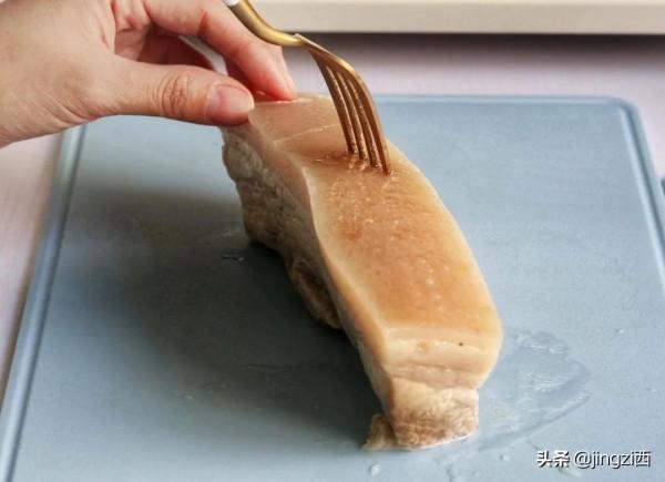 年夜飯,廣東人必吃這道菜!皮脆肉嫩營養高,上桌人人都誇好 年夜飯,廣東人必吃這道菜!皮脆肉嫩營養高,上桌人人都誇好