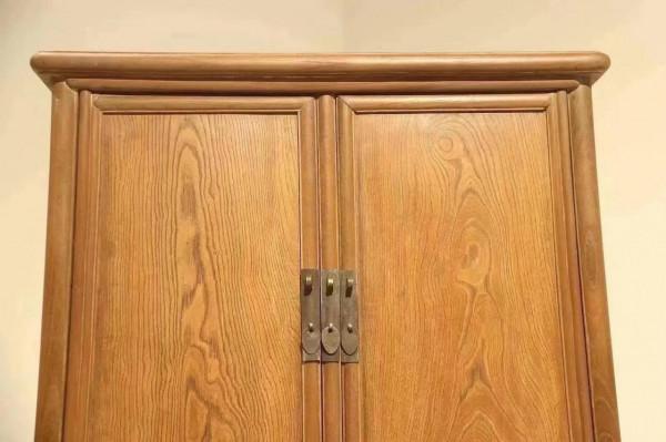 書櫃和藥櫃各倆