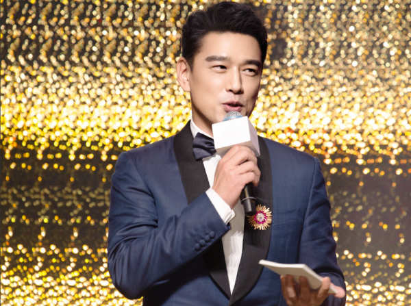 王耀慶的妻子郭晏青：丈夫成名背後有艱辛，每月探班雖累卻也幸福