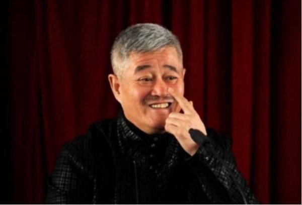 楊樹林:妻子入獄不離不棄,獨自帶女兒苦等愛妻 楊樹林:妻子入獄不離不棄,獨自帶女兒苦等愛妻