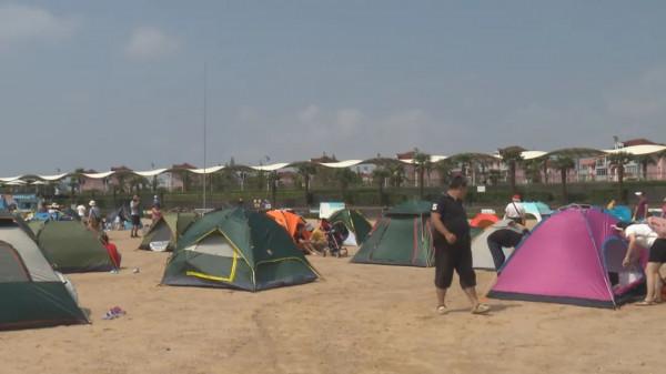 中秋小長假,金山各景點疫情防控、垃圾分類做得如何?記者實地走訪→ 中秋小長假,金山各景點疫情防控、垃圾分類做得如何?記者實地走訪→