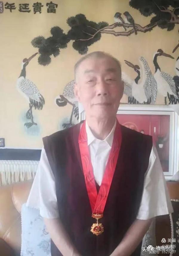 70位光榮在黨50年的老首長、老戰友,你認識幾位? 70位光榮在黨50年的老首長、老戰友,你認識幾位?