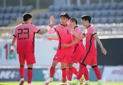 5-1，展現亞洲實力！歐洲勁旅都被打服，國足的差距又被拉大了