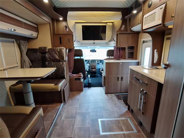 戴德自由風依維柯房車,如果做到七天不斷電? 戴德自由風依維柯房車,如果做到七天不斷電?