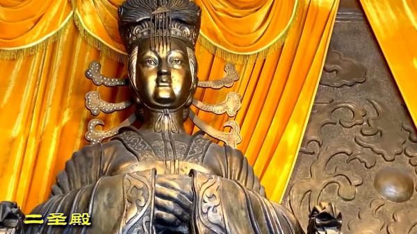 武則天年輕時到底有多美?深山大佛揭開謎底,難怪能迷倒兩任皇帝 武則天年輕時到底有多美?深山大佛揭開謎底,難怪能迷倒兩任皇帝