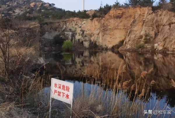 九年的二手車賣130萬，不成想內飾功能沒反應，買主：留著報廢吧