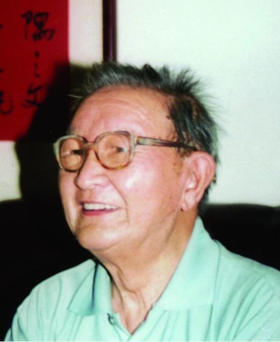 1992年，一村莊經常傳來爆炸聲，調查後，現場木炭令工作人員嘆息