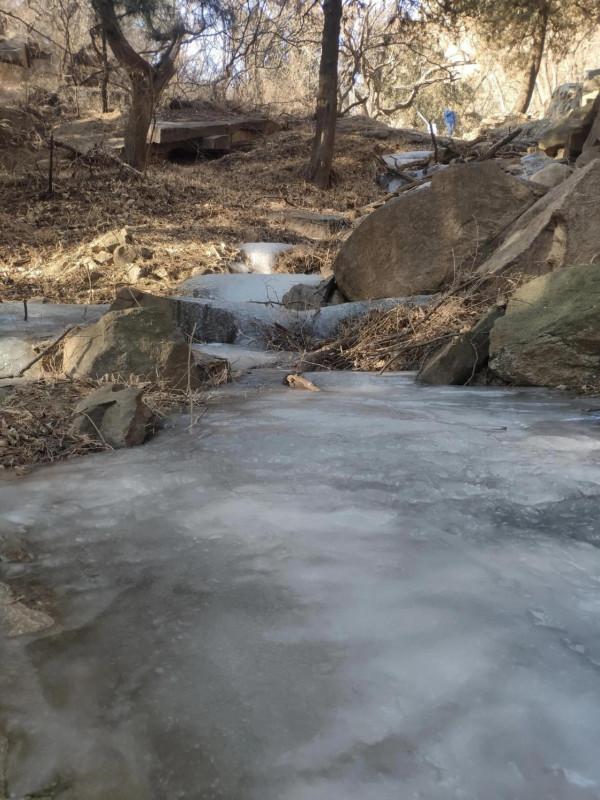 正月初五登扇子崖