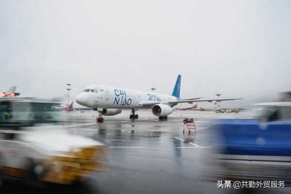 阿里菜鳥以一杯咖啡的價格向全世界運送包裹，今年收入大幅增長