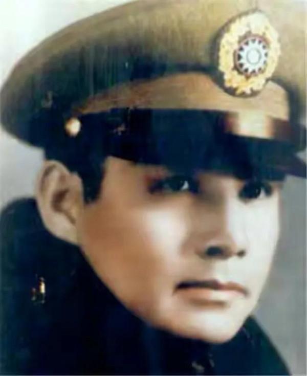 孟良崮戰役紀念地上,紀念張靈甫之風盛行,粟戎生專門寫信怒斥 孟良崮戰役紀念地上,紀念張靈甫之風盛行,粟戎生專門寫信怒斥