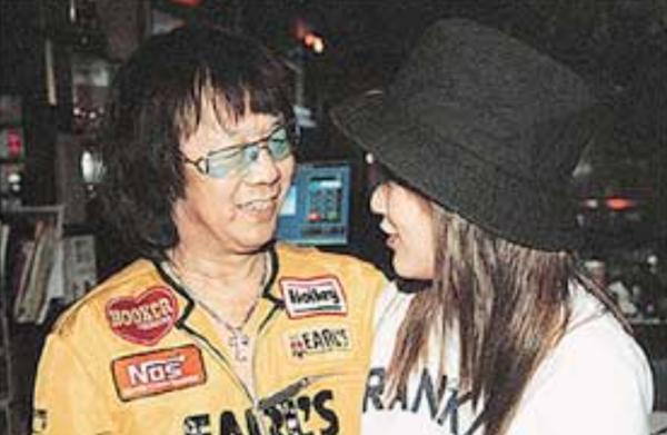 許冠英：拒領金像獎，因自卑終身未娶，與林正英同日去世是巧合嗎