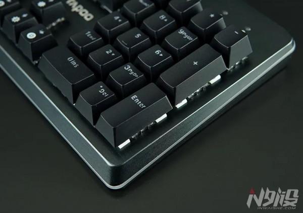 360°幻彩燈帶 雷柏V800RGB機械鍵盤體驗 360°幻彩燈帶 雷柏V800RGB機械鍵盤體驗