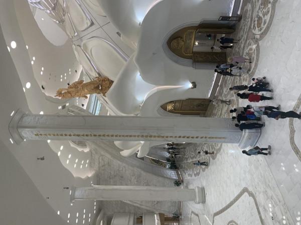 普陀斥資60億打造了一座佛經裡的極樂世界,門票90你想來嗎? 普陀斥資60億打造了一座佛經裡的極樂世界,門票90你想來嗎?