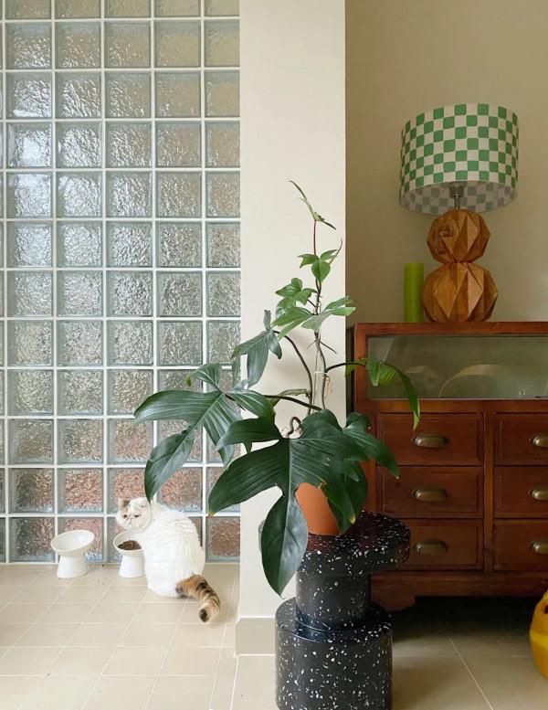 她在30歲前實現了家的夢想：落地窗大浴缸，春看櫻花秋賞楓葉