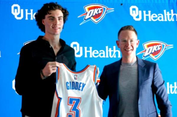 模板哈登!雷霆或考慮報價火箭天才後衛,美媒:至少要一個首輪籤 模板哈登!雷霆或考慮報價火箭天才後衛,美媒:至少要一個首輪籤