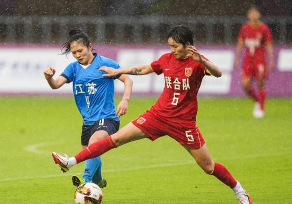 賈秀全棄用小將全面爆發！跑位意識世界一流，冷靜推射完成破門