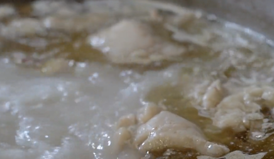 河南店小量大的美食店，一碗40元原油肉，一天要賣10只羊