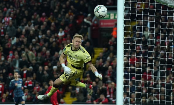 阿森納少打一人更有韌性，若塔失良機難堪大任，次回合有懸念