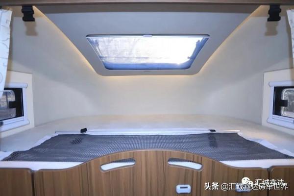 隔音保暖質量強的瑞弗房車，動力強帶氣旋座椅！內飾古典住著舒適