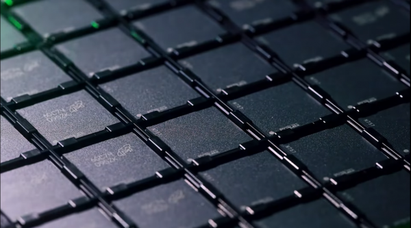 俄羅斯砸錢追趕中美日韓，俄企自研CPU失敗，被判退回32.6億補貼