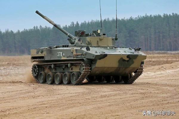 人車一體空降有多難？只有彪悍的戰鬥民族能做到，中美都&OpenCurlyDoubleQuote;不敢&rdquo;