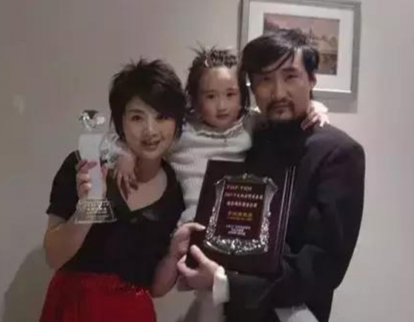 35歲經超與41歲小李琳的愛情，丈母孃視他如親兒，繼女看她如親爸