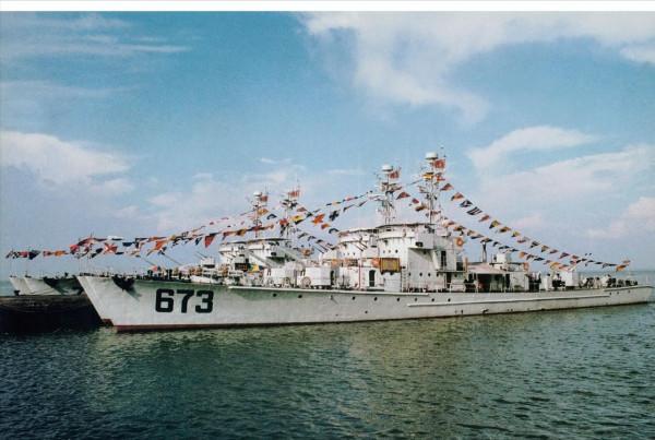 朝鮮人民軍海軍現役中國戰艦合集