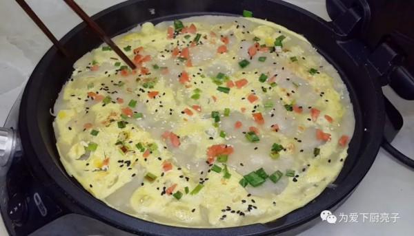 早餐餅這做法才好吃，加半斤麵粉，張張柔軟勁道，比手抓餅還香