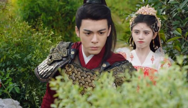 鞠婧禕新劇開播即火，搭檔曾舜晞“CP感”十足，劇情邏輯卻有硬傷