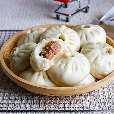 #我心中的冬日限定#白蘿蔔豬肉餡大肉包 #我心中的冬日限定#白蘿蔔豬肉餡大肉包