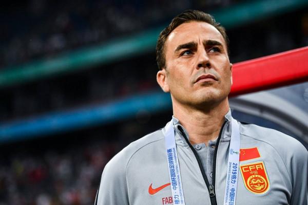 中國足球人傻錢多？昔日中超冠軍主帥即將履新，年薪斷崖式下滑