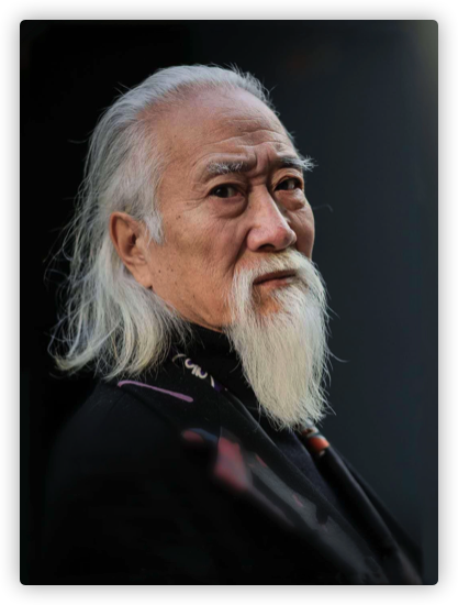 眾戲骨聚會：劉金山挺大肚興致高，75歲侯桐江捧場，桌上菸酒不斷