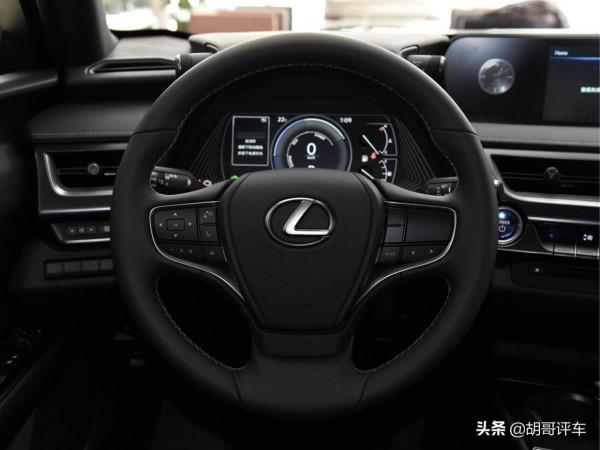 原裝進口代步SUV，小巧方便日系混動低油耗，帶你看雷克薩斯UX