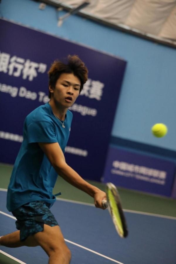 我們這個城市的網球聯賽4.0級別年度總決賽