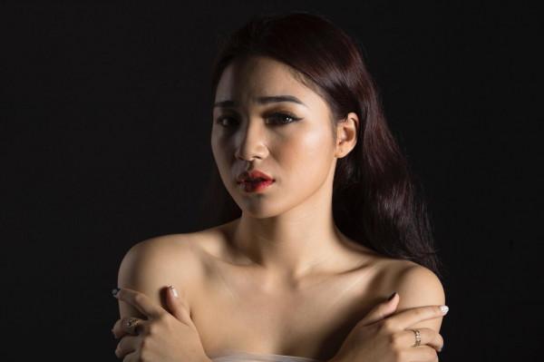 一個人骨子裡看不起你，往往喜歡用這三種語氣和你說話