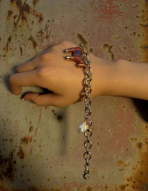 SS22中國國際時裝週 | 愛獲“重生”,來自珠寶的治癒力量 SS22中國國際時裝週 | 愛獲“重生”,來自珠寶的治癒力量