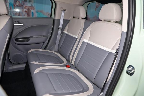 尤拉白貓:指導價7.98萬,續航360km,外觀討喜 尤拉白貓:指導價7.98萬,續航360km,外觀討喜