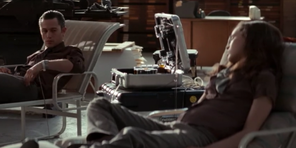 終於有了定論《盜夢空間》的陀螺不是主角的圖騰,最後它倒了沒? 終於有了定論《盜夢空間》的陀螺不是主角的圖騰,最後它倒了沒?