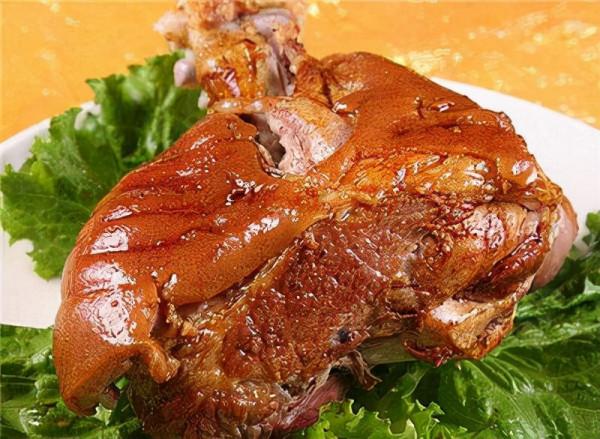 最火醬肘子教程,嘗上一口就上癮 最火醬肘子教程,嘗上一口就上癮