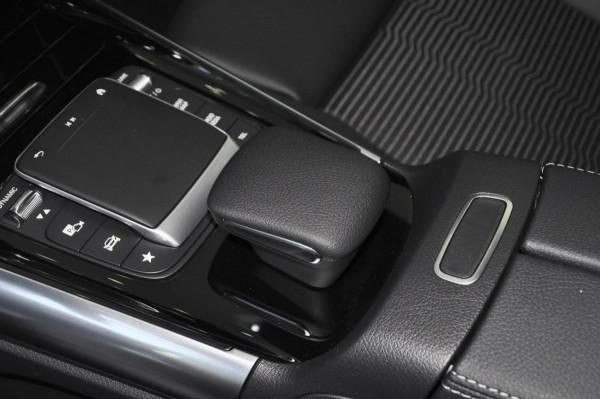 實拍賓士B級，內飾豪華、配置豐富，24&period;38萬起售，值得入手嗎？