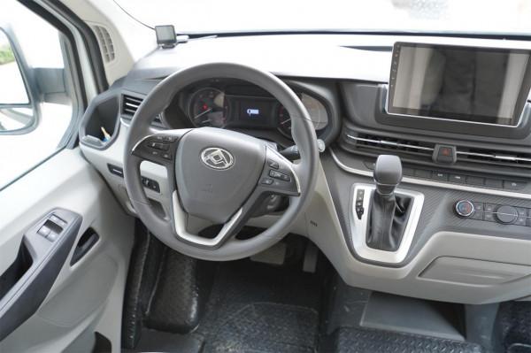 眾銳工設首款C型房車上市，隱藏式廚房觀景會客廳，設計獨具匠心