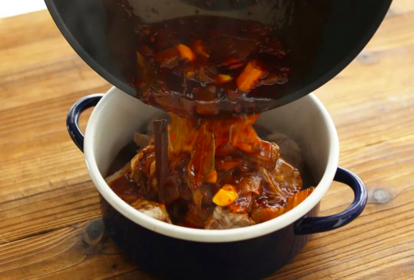 一口就把人饞哭！奶香濃郁無羶味的羊肉今年冬天必須安排上