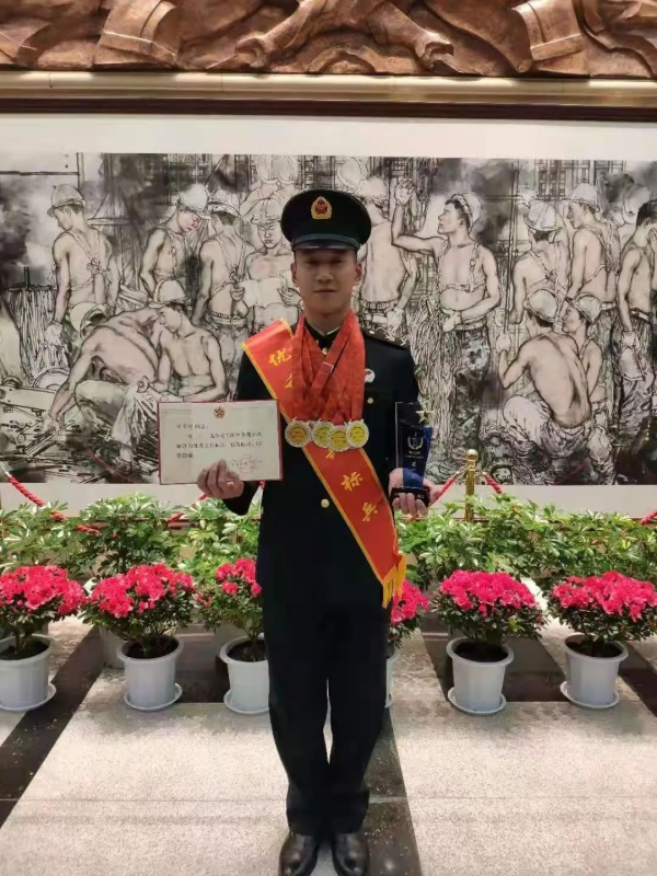 保送入學成為準軍官,看這些士兵有多優秀! 保送入學成為準軍官,看這些士兵有多優秀!