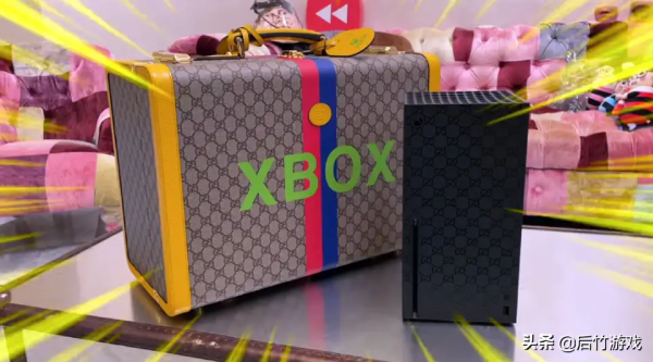 日本最大的遊戲博主買了臺1萬美元的限量版Xbox並直播開箱